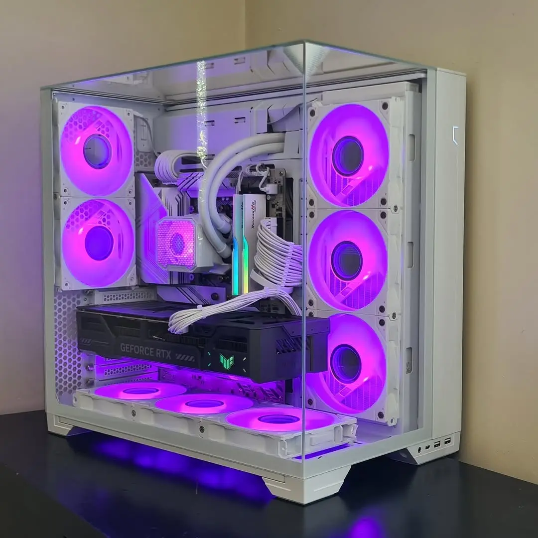 BIG THANK YOU to Shuai for the purchase of this incredible rig! Specs: Package Description: CPU: AMD Ryzen 7 - 9800x3...